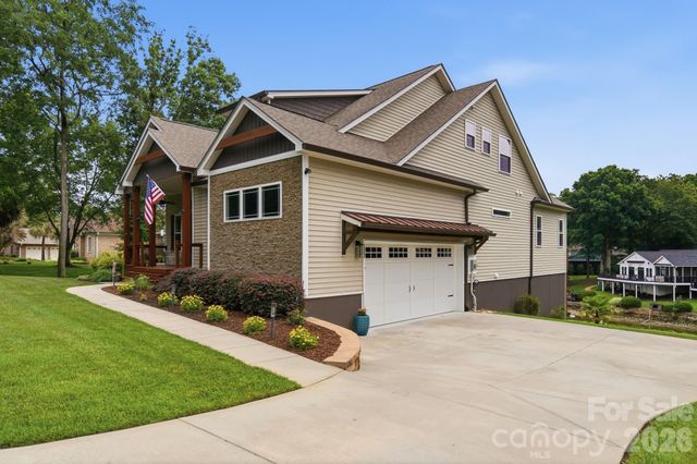 913 Lake Club Drive, Rock Hill, SC 29732