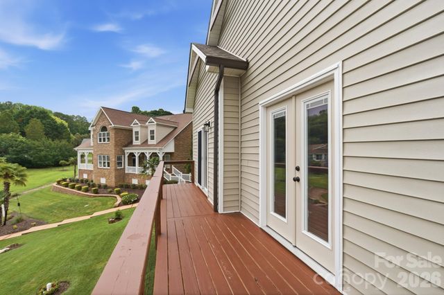 913 Lake Club Drive, Rock Hill, SC 29732