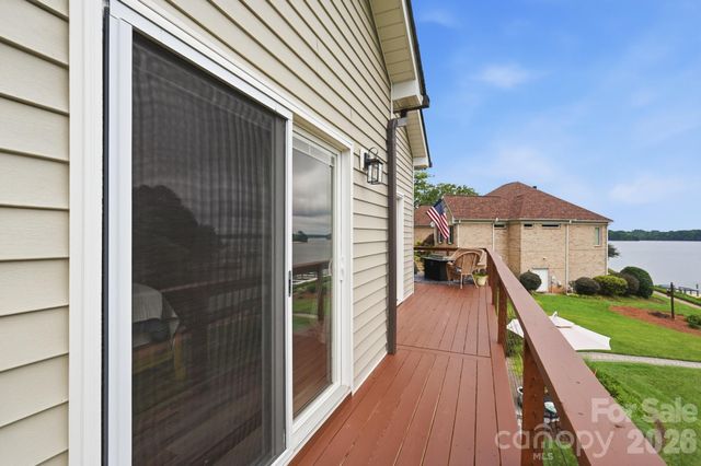 913 Lake Club Drive, Rock Hill, SC 29732