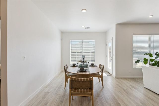 15404 Avalon Lane, Edmond, OK 73013