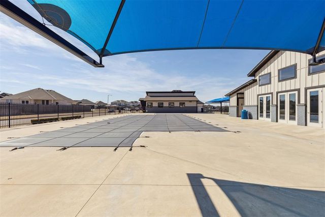 15404 Avalon Lane, Edmond, OK 73013