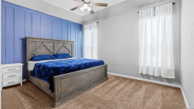 1865 LOGAN TRL, New Braunfels, TX 78130