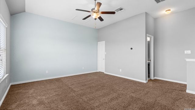 1865 LOGAN TRL, New Braunfels, TX 78130