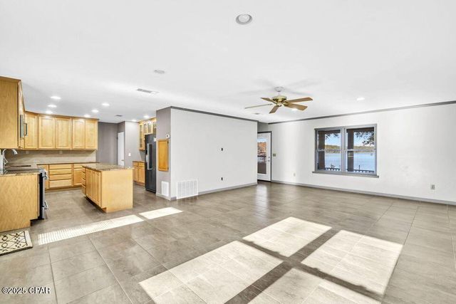 211 Holland Road, Defuniak Springs, FL 32433