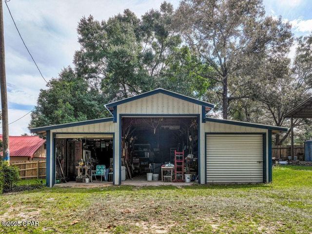 211 Holland Road, Defuniak Springs, FL 32433
