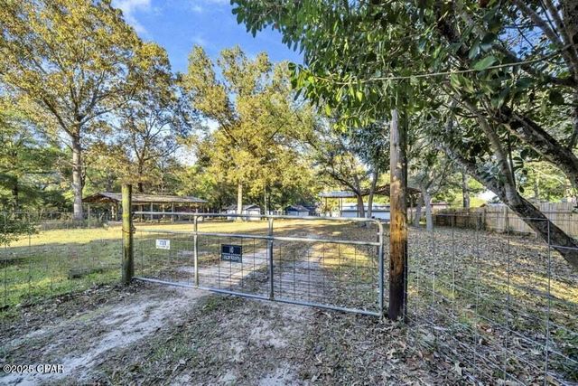 211 Holland Road, Defuniak Springs, FL 32433