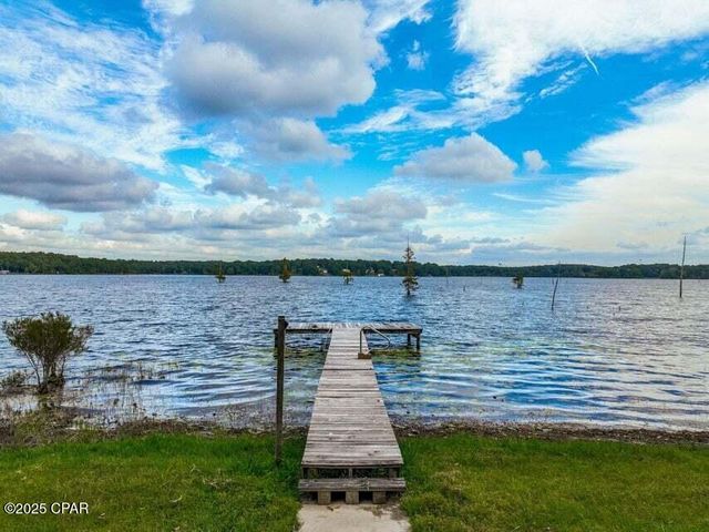 211 Holland Road, Defuniak Springs, FL 32433