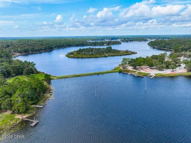 211 Holland Road, Defuniak Springs, FL 32433