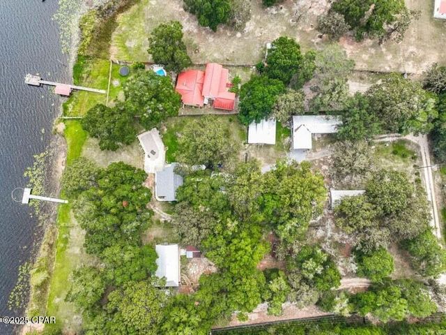 211 Holland Road, Defuniak Springs, FL 32433