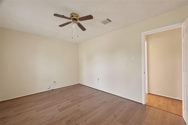 2905 Park Shadow Lane, Deer Park, TX 77536