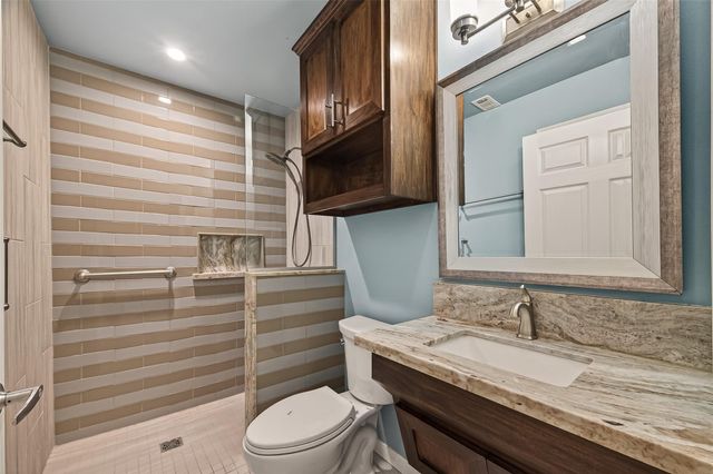 2905 Park Shadow Lane, Deer Park, TX 77536