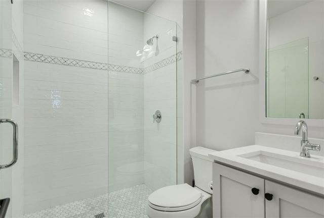 13322 Galleria CIR, Austin, TX 78738