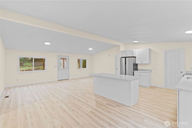 141 E Rasor Place, Belfair, WA 98528