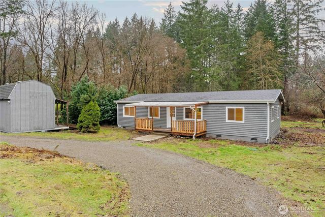 141 E Rasor Place, Belfair, WA 98528