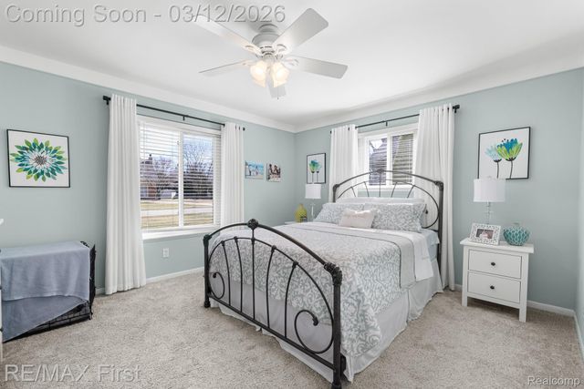 38621 Santa Barbara Street, Clinton Charter Township, MI 48036