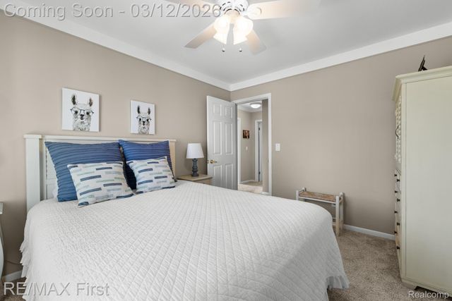 38621 Santa Barbara Street, Clinton Charter Township, MI 48036