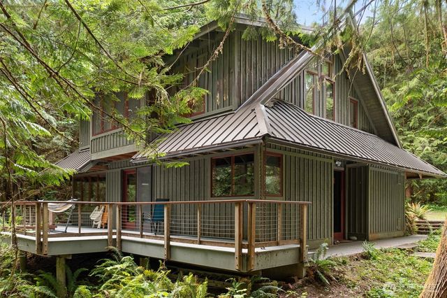315 Coyote Road, Brinnon, WA 98320