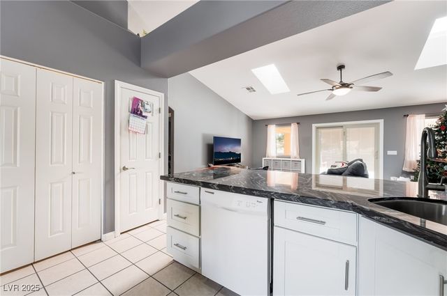 5721 Little Lake Avenue, Las Vegas, NV 89122