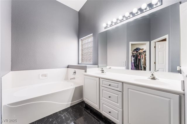 5721 Little Lake Avenue, Las Vegas, NV 89122