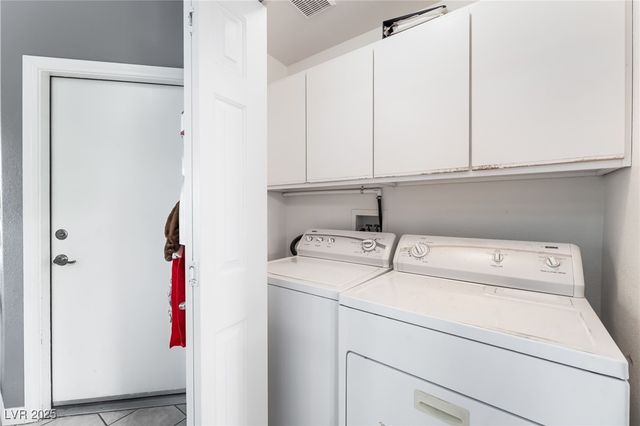 5721 Little Lake Avenue, Las Vegas, NV 89122