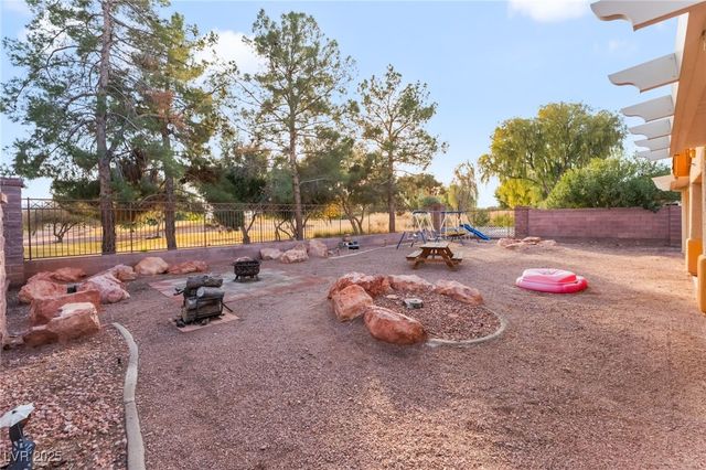 5721 Little Lake Avenue, Las Vegas, NV 89122