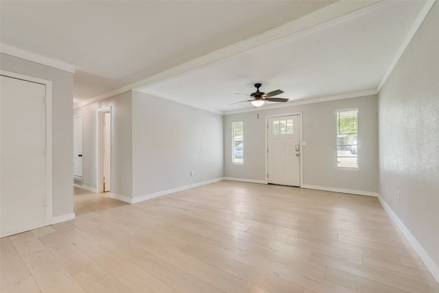 1108 Anthony Drive, Ennis, TX 75119