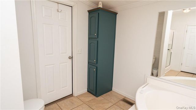 3 Wildwood Lane, Wallkill, NY 12589