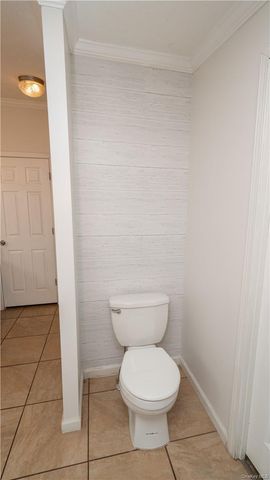 3 Wildwood Lane, Wallkill, NY 12589