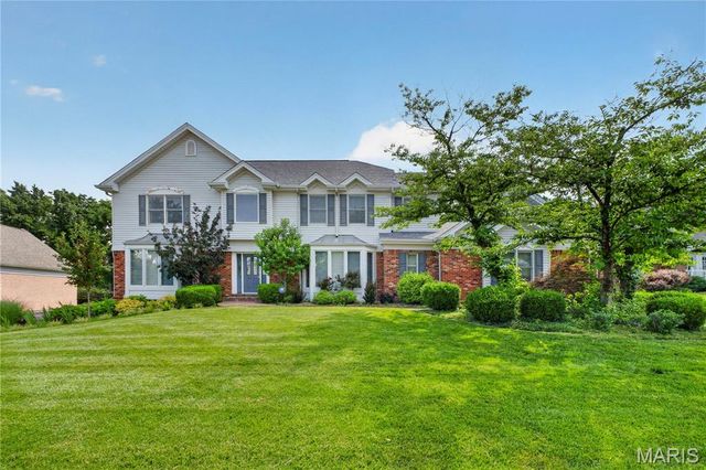 1841 Winter Run Court, Chesterfield, MO 63017