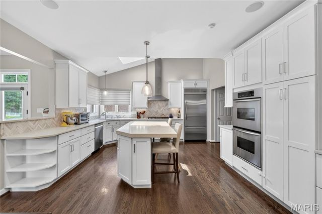 1841 Winter Run Court, Chesterfield, MO 63017