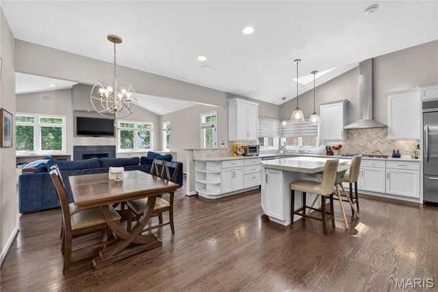 1841 Winter Run Court, Chesterfield, MO 63017