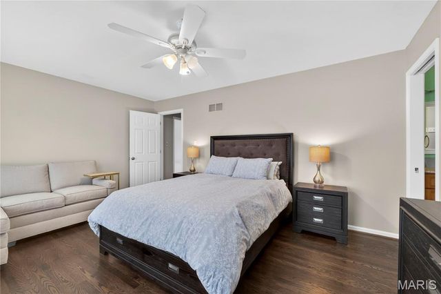 1841 Winter Run Court, Chesterfield, MO 63017