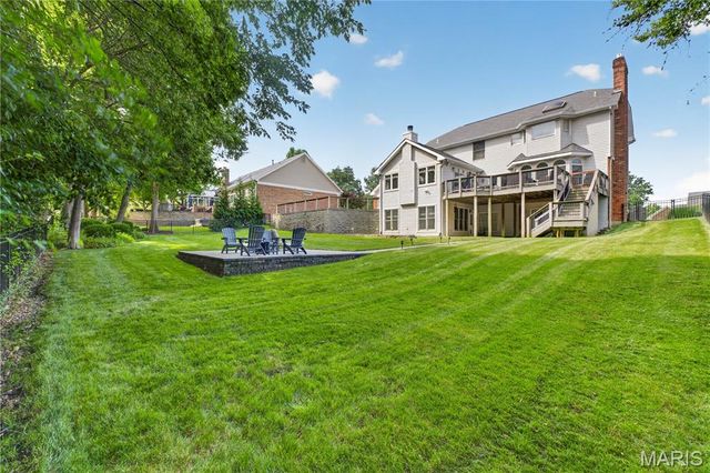 1841 Winter Run Court, Chesterfield, MO 63017