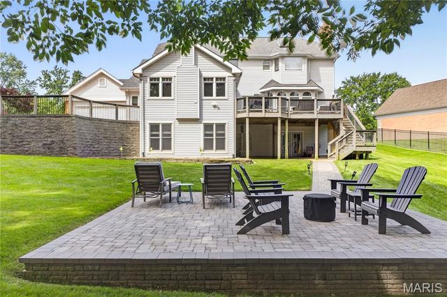 1841 Winter Run Court, Chesterfield, MO 63017