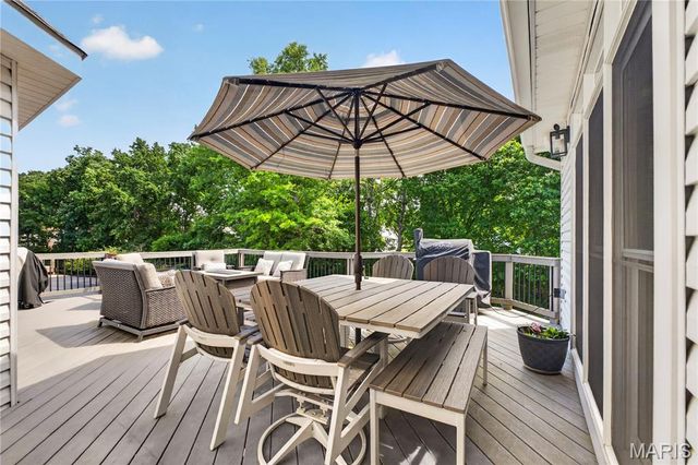 1841 Winter Run Court, Chesterfield, MO 63017