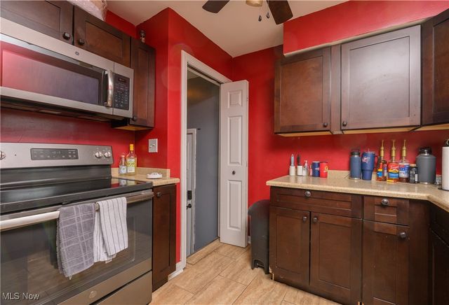 1624 34th Street NE, Canton, OH 44714