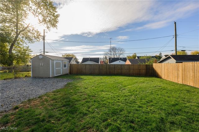 1624 34th Street NE, Canton, OH 44714