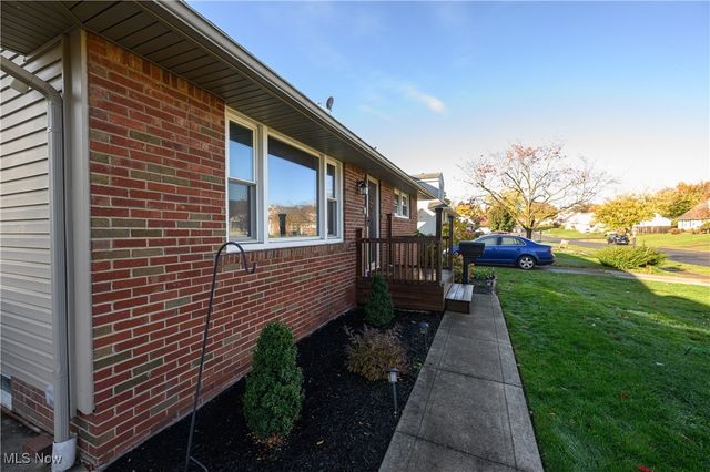 1624 34th Street NE, Canton, OH 44714