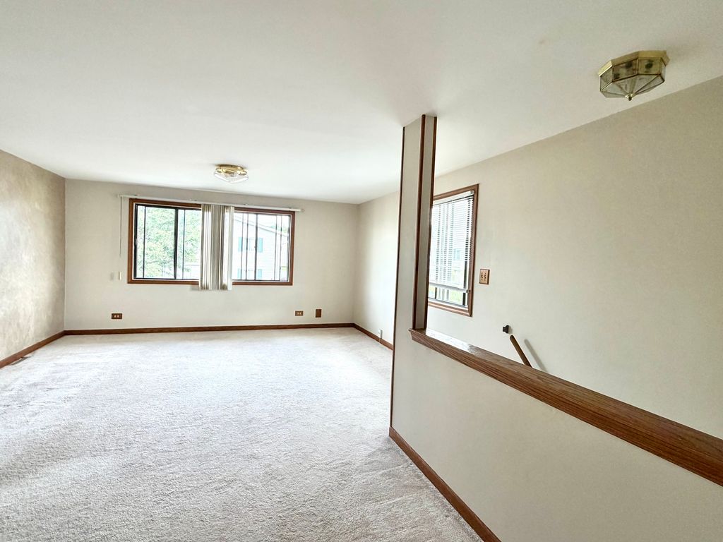 935 Shattuck Lane 935, Schaumburg, IL 60194 — photo 4