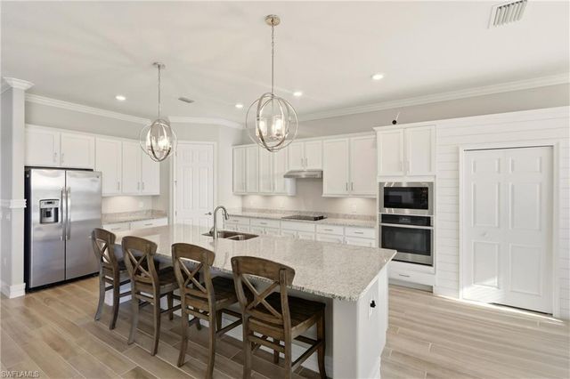 25013 Oak Hammock CT, Punta Gorda, FL 33955