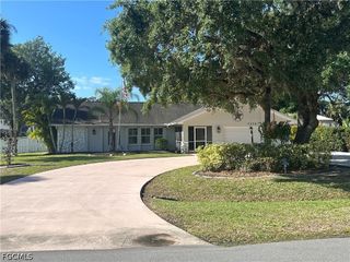 7332 Sean LN, North Fort Myers, FL 33917