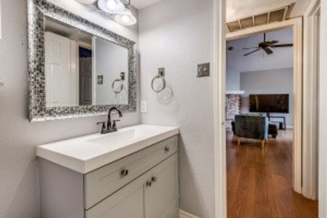 2835 Keller Springs Road 1102, Carrollton, TX 75006