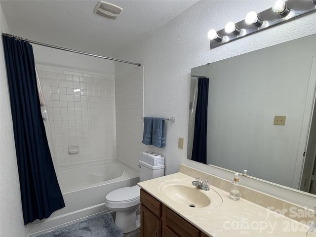 6445 Matlea Court, Charlotte, NC 28215