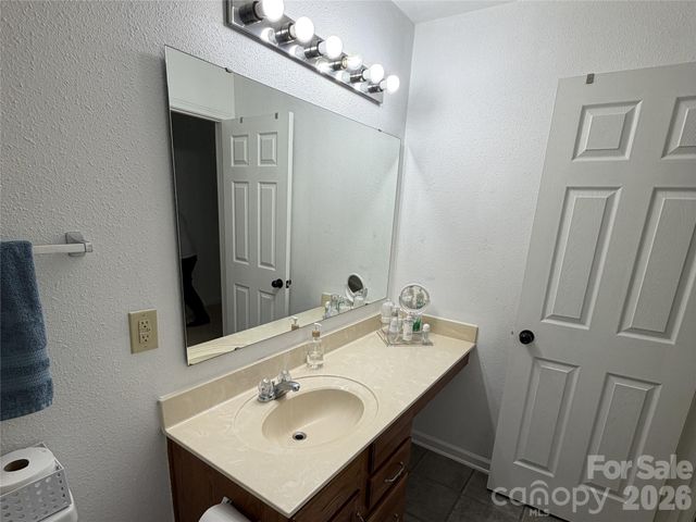 6445 Matlea Court, Charlotte, NC 28215