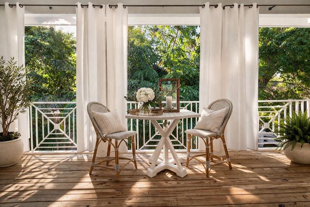 2560 Estates Drive, North Palm Beach, FL 33410