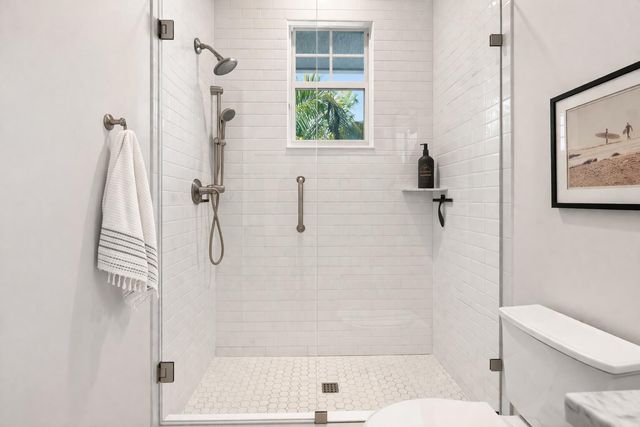 2560 Estates Drive, North Palm Beach, FL 33410