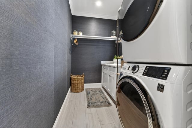 2560 Estates Drive, North Palm Beach, FL 33410