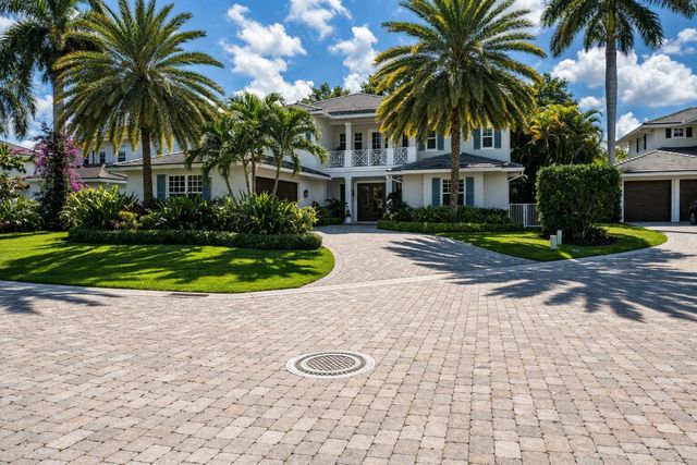 2560 Estates Drive, North Palm Beach, FL 33410