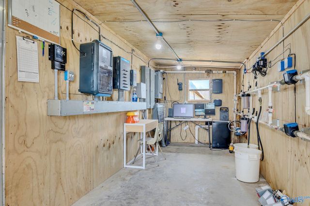 875 County Road 132, Town Creek, AL 35675