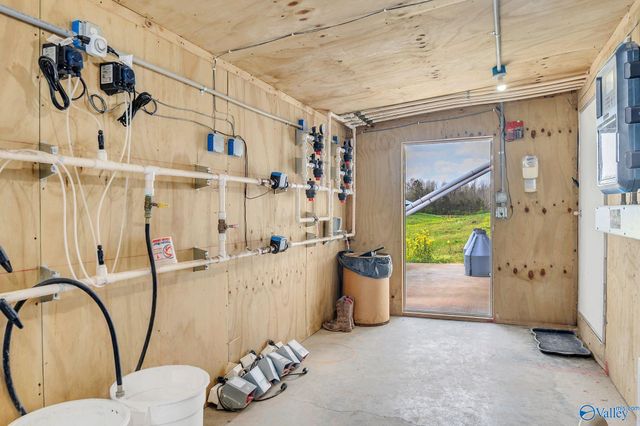 875 County Road 132, Town Creek, AL 35675